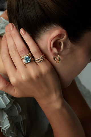 Eon Blue Topaz Ring in Rose Gold