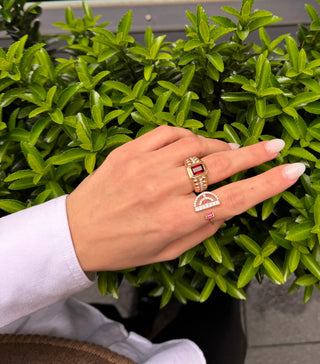 Morphose02 Garnet Ring in Rose Gold