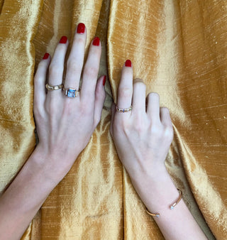 Torque Ring in Yellow Gold